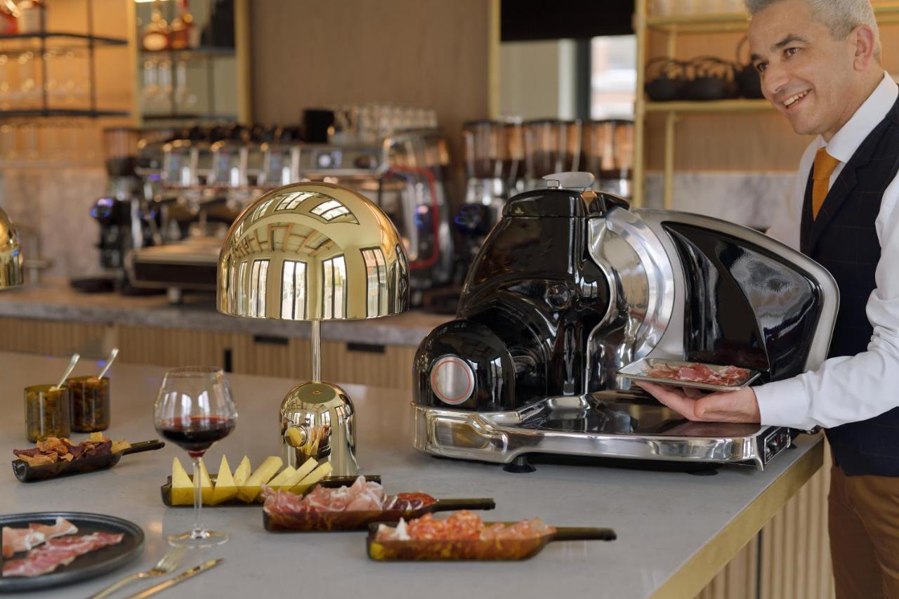 Moevenpick Hotel Haag Eksteriør bilde